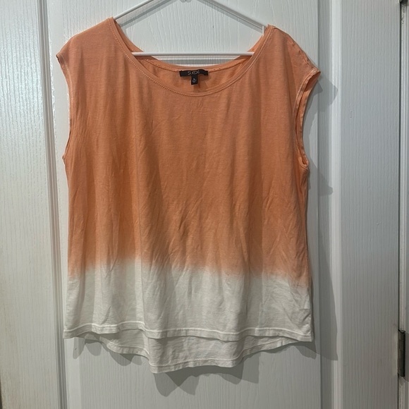 suede Tops - Suede size L orange, and off-white ombre  sleeveless top